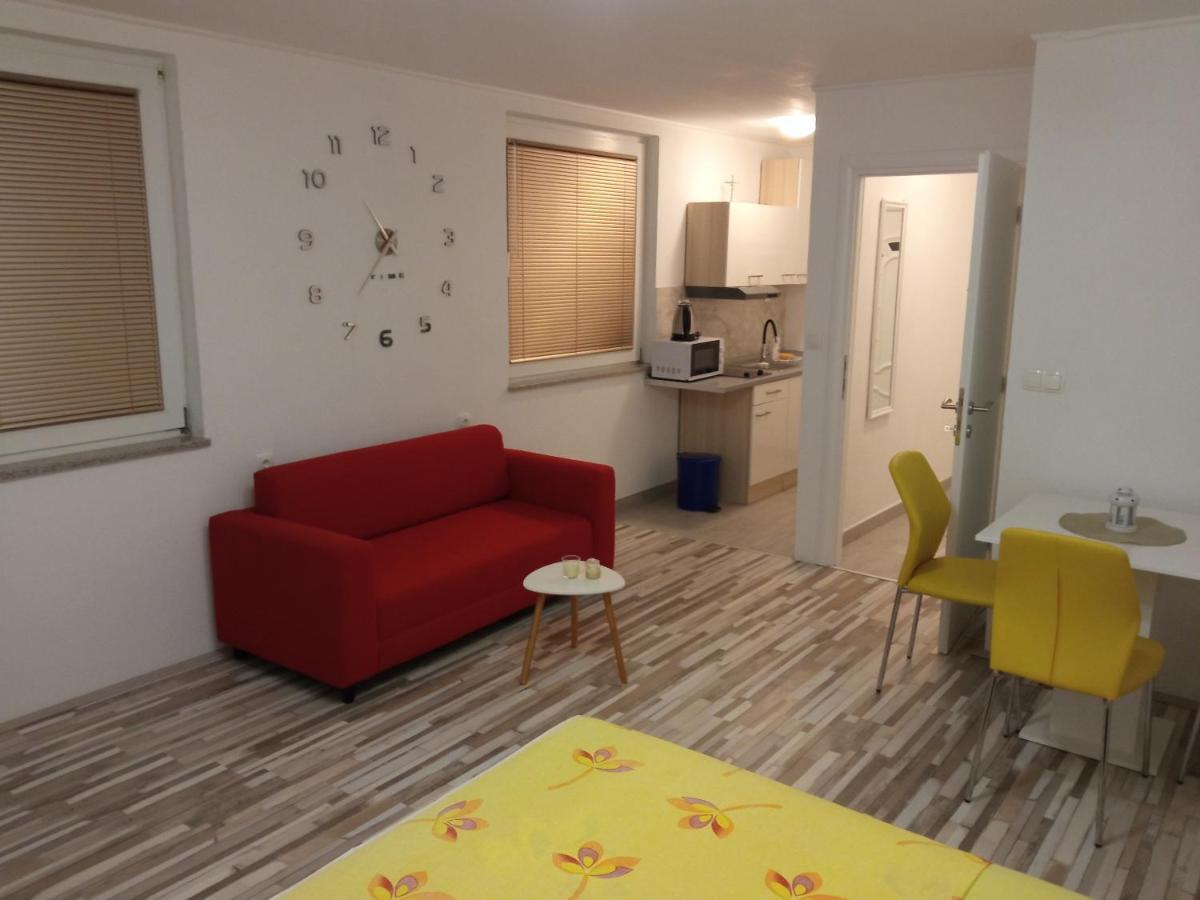 Studio Apartman Matkovic Imotski Εξωτερικό φωτογραφία