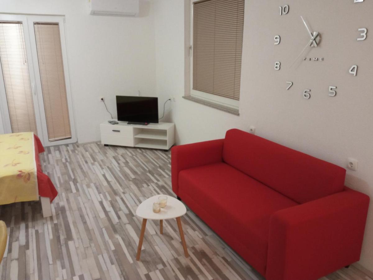 Studio Apartman Matkovic Imotski Εξωτερικό φωτογραφία