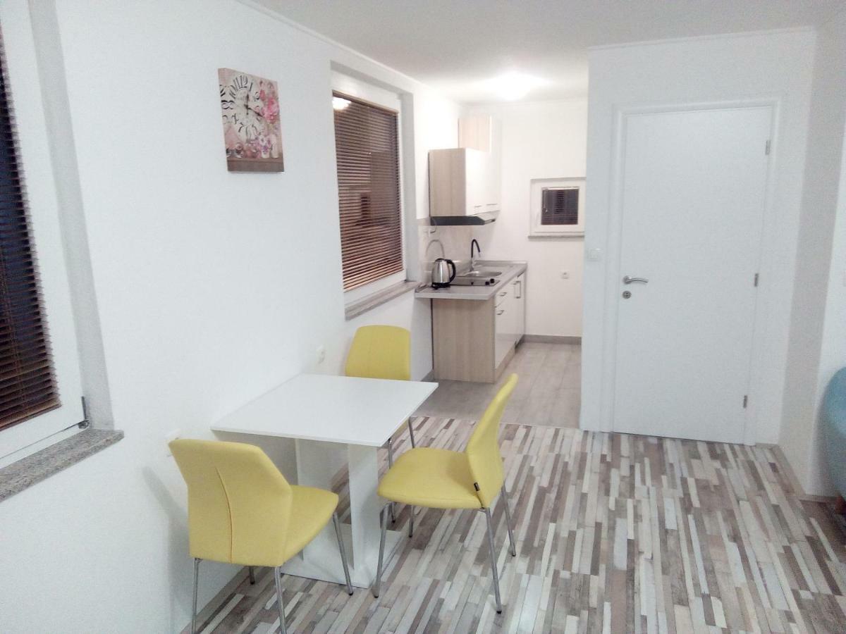 Studio Apartman Matkovic Imotski Εξωτερικό φωτογραφία